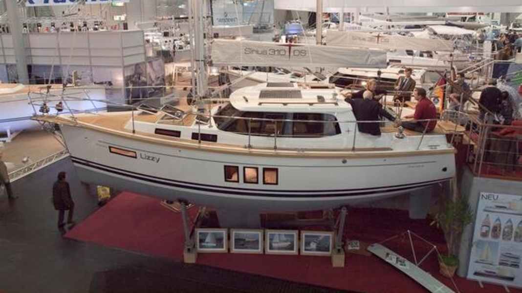 Nouveaux yachts : premières du boot 9 : Sirius 310