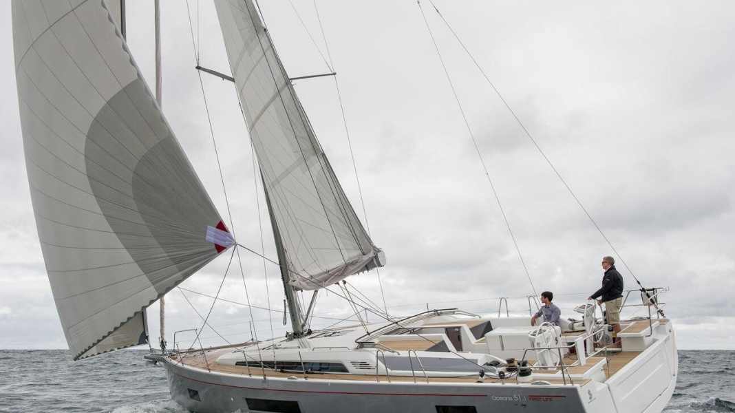 Test exclusif Beneteau : Premier d'une nouvelle ligne : quelle est la qualité de l'Oceanis 51.1 ?