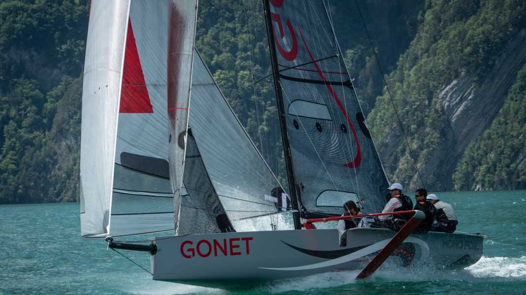 Vela con i foil: Monofoil Gonet: un nuovo tipo di barca volante dalla Svizzera