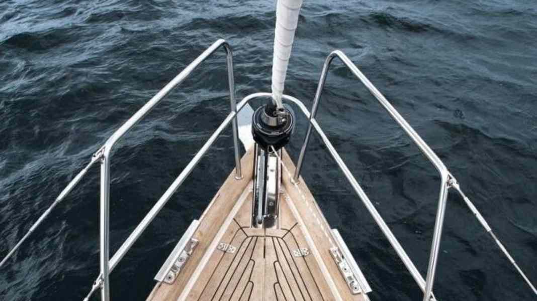 Alternative to teak decking: Which decking for whom? Large market overview 2022