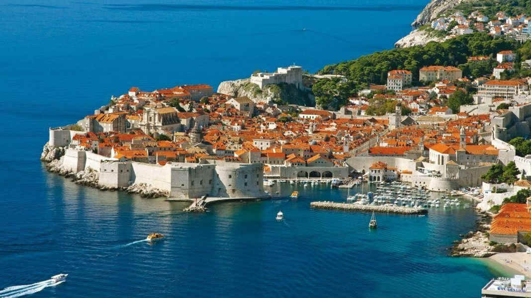 Area info: Yacht charter Croatia: from Split to Dubrovnik
