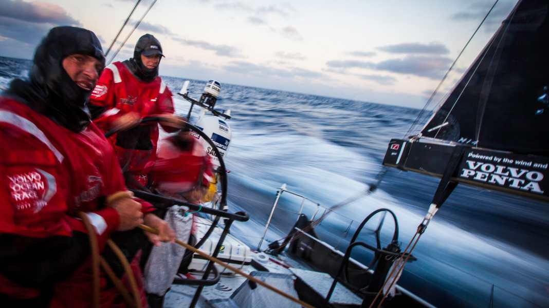 Volvo Ocean Race : les montagnes russes vers Lorient