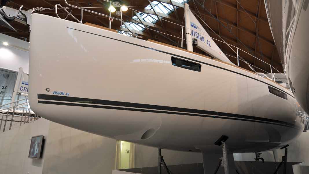 Interboot : Première I : Bavaria 42 Vision