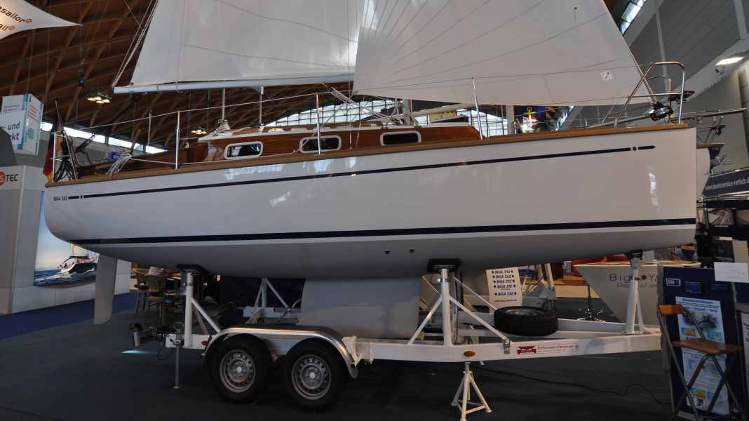 Interboot : Première V : nouveau Biga 242