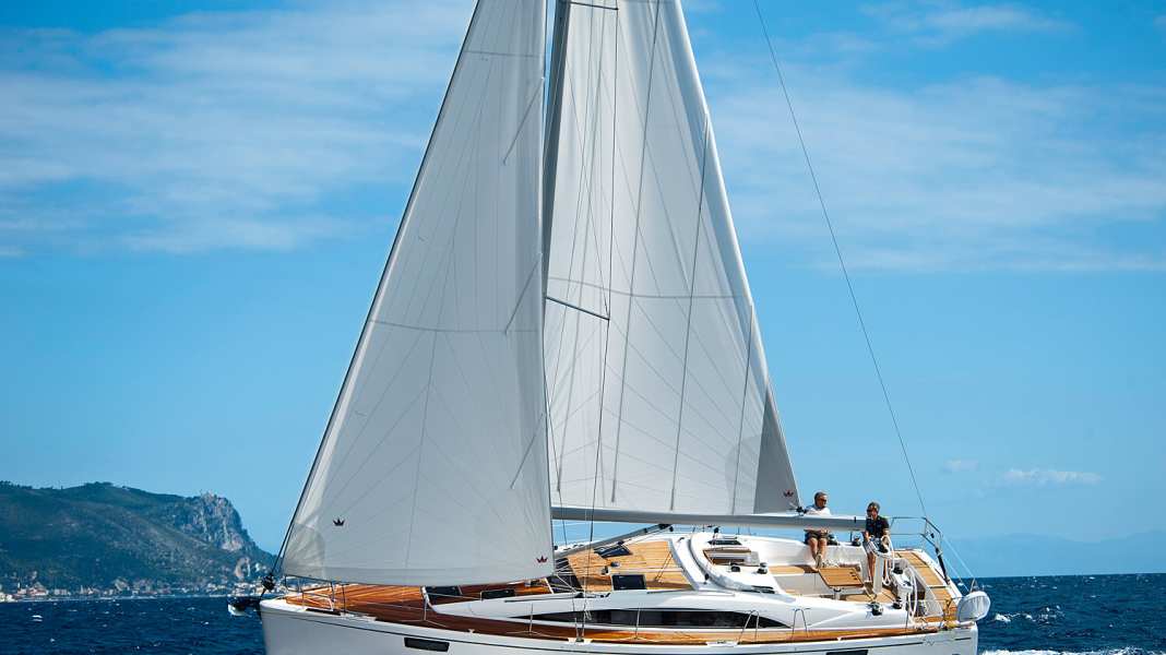 Bavaria 42 Vision: chiaro e facile da usare