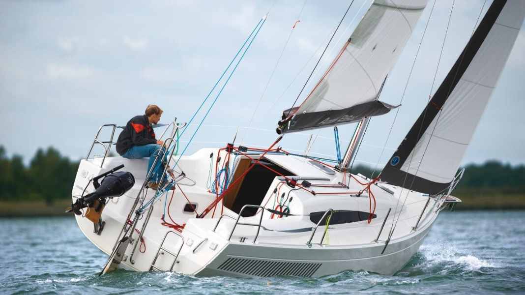 Antila 26 CC : un petit bateau de croisière très grand