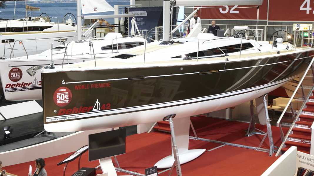 Versatile: boat premieres II: Dehler 42