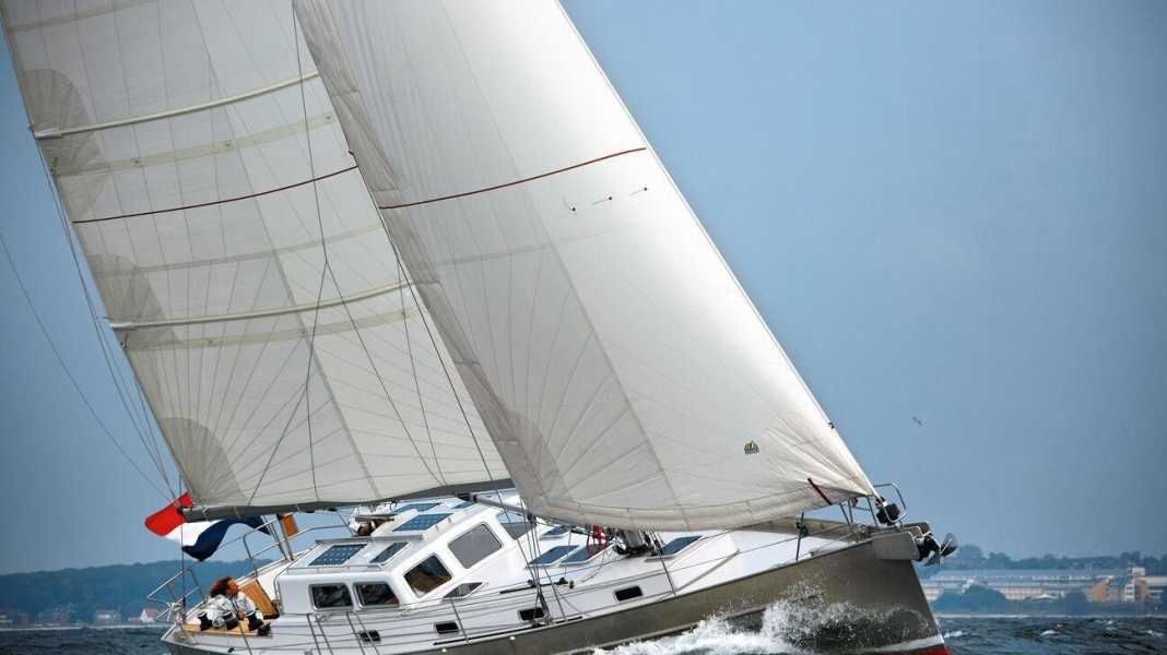 Explorer-Yacht: Serienschiff von KM Yachtbuilders