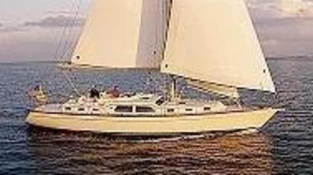 T&T - News: Island Packet on the Mediterranean