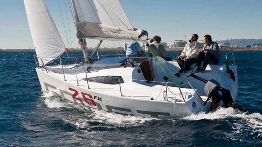 Comar Yachts: una piccola scatola cool