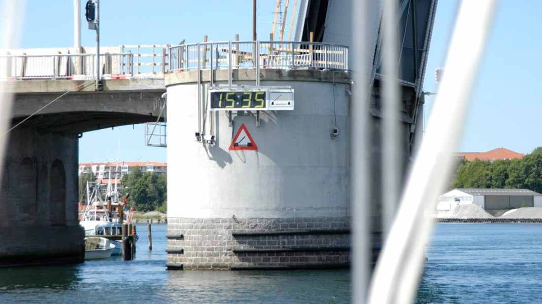 Sonderborg: When the Christian X. Bridge opens
