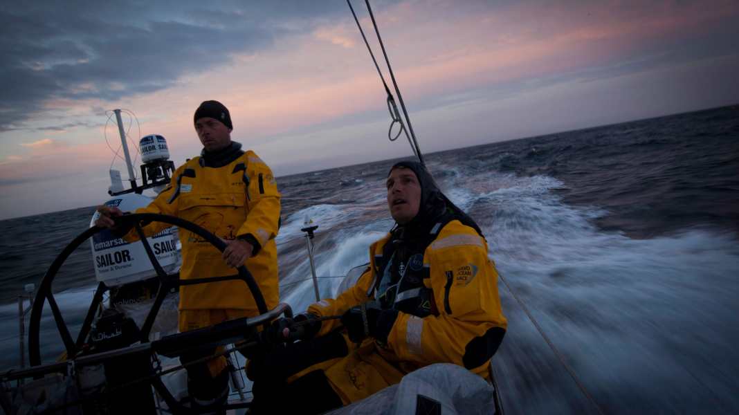 Volvo Ocean Race: sempre dritto, sempre verso est