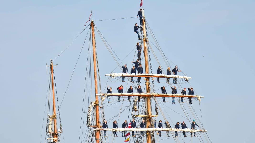 Tall ship: Class trip successfully completed