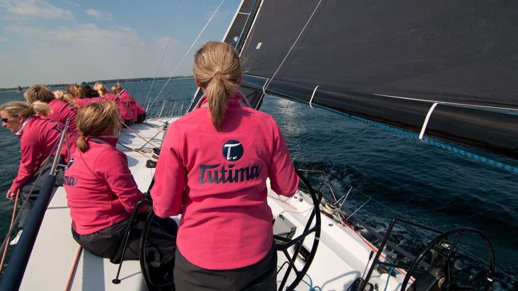 Kieler Woche: "Tutima"-Crew steht auf Pink