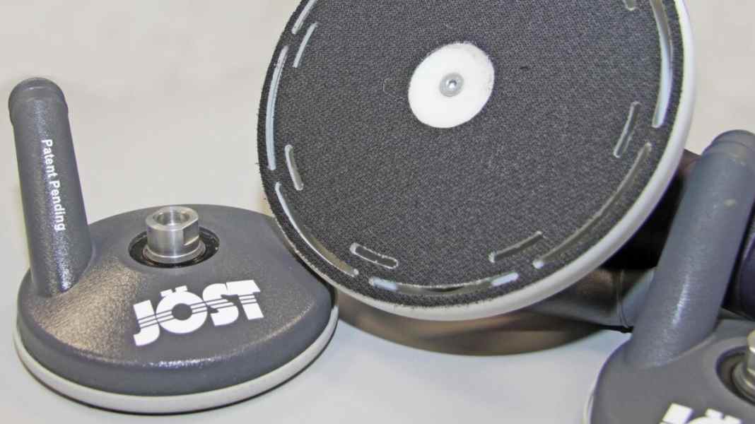 Tool: Dust-free sanding with the Flex