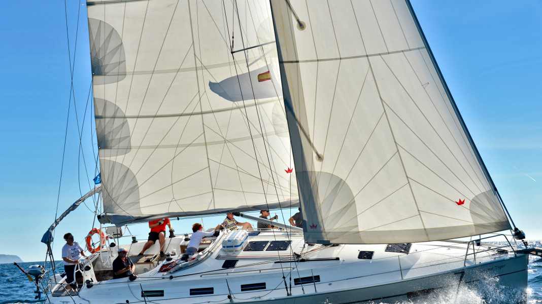 Più velocità e divertimento: formazione per skipper di YACHT a Maiorca