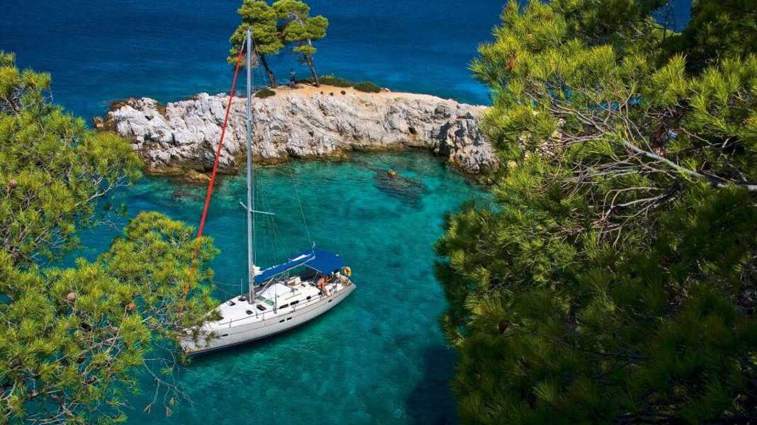 Charter : nouvelle base en Grèce