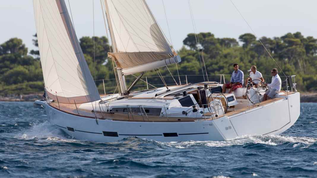 Dufour 460 GL: Round package, harmonious offer