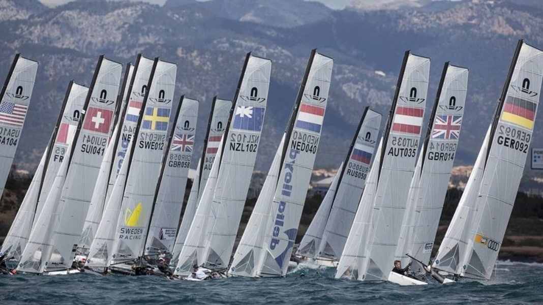 Voile olympique : casse et abandon pour le début des championnats du monde