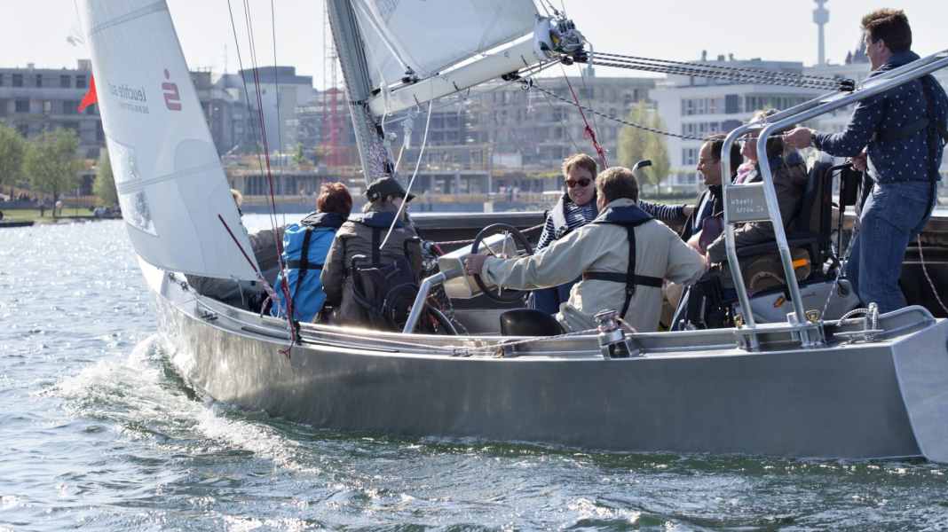 Segeln mit Handicap: Mit dem Rollstuhl an Bord