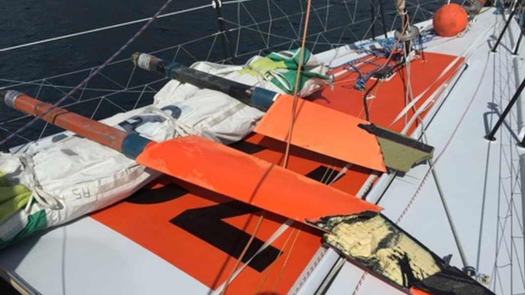 Vendée Globe : Réparations : Ecoute qui frappe ...