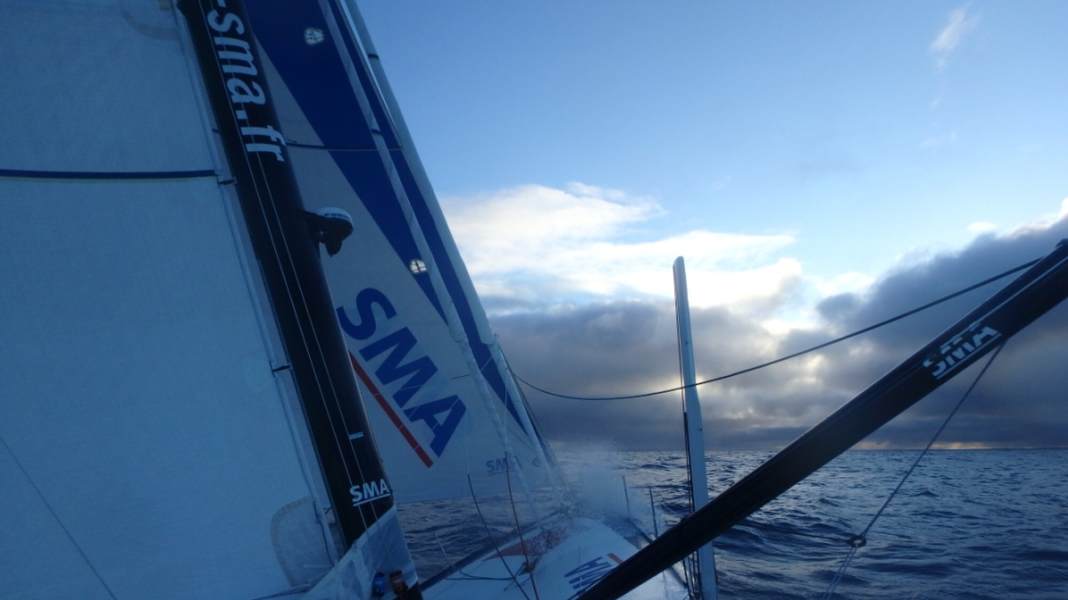 Vendée Globe: Crack in the cylinder: Meilhat fights for his boat in the Pacific