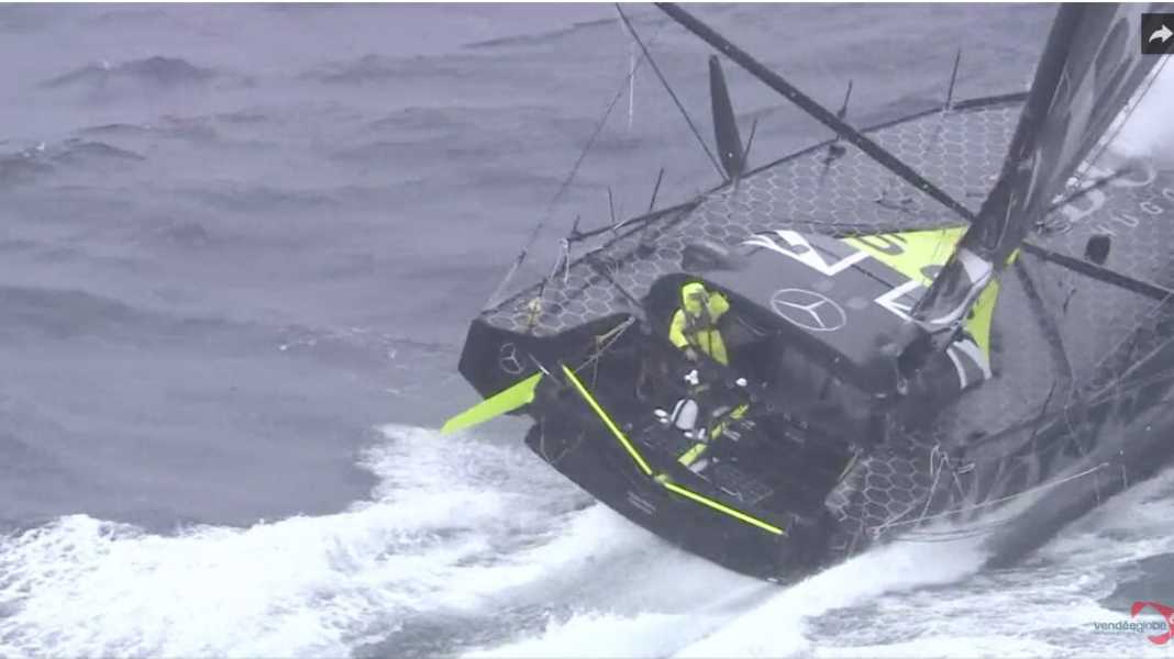 Vendée Globe : "Si je peux m'approcher à moins de 50 milles, j'ai une chance !"