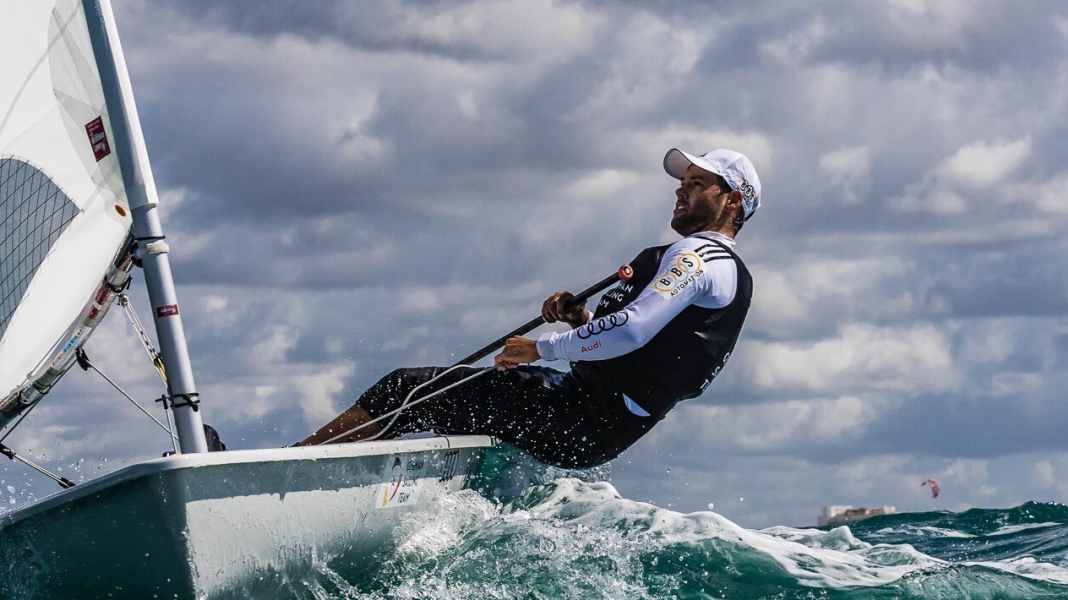 Segeln olympisch: Herr Buhl findet sein Laser-Team cool