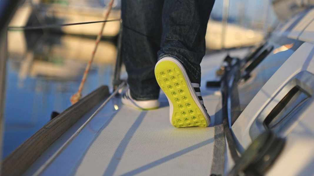 Équipement spécial : Assurer à bord : 14 chaussures de bateau sportives en test