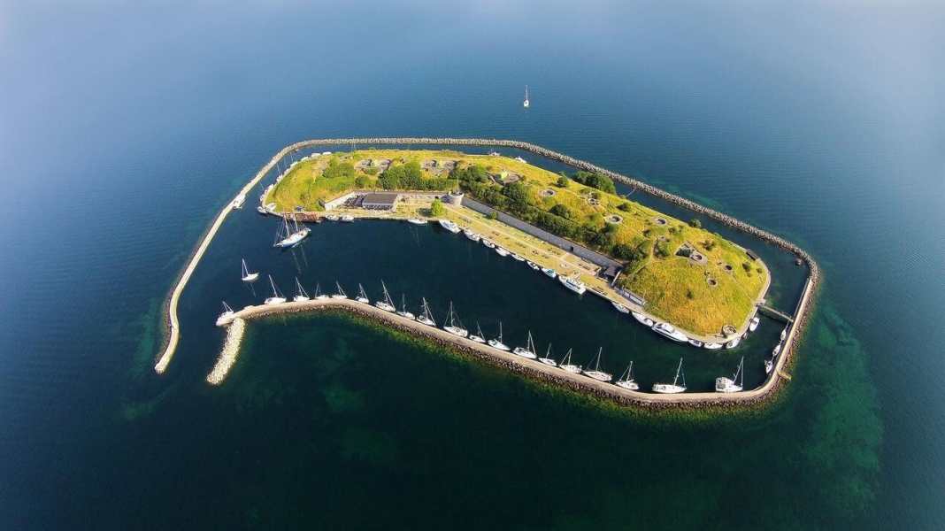 Mer Baltique : la fin de Flakfortet