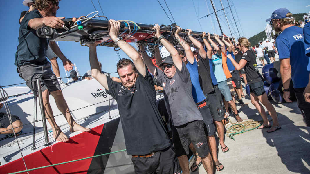 Volvo Ocean Race : solidarité pour les "Scallywags