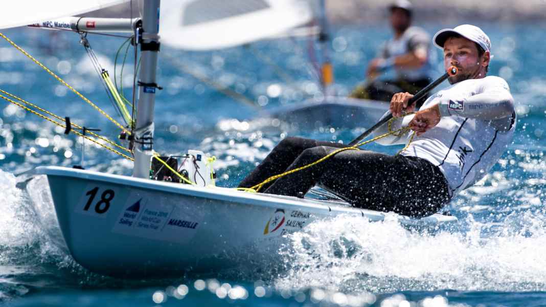 Sailing World Cup: Buhl erkämpft Weltcup-Gold im Fotofinish