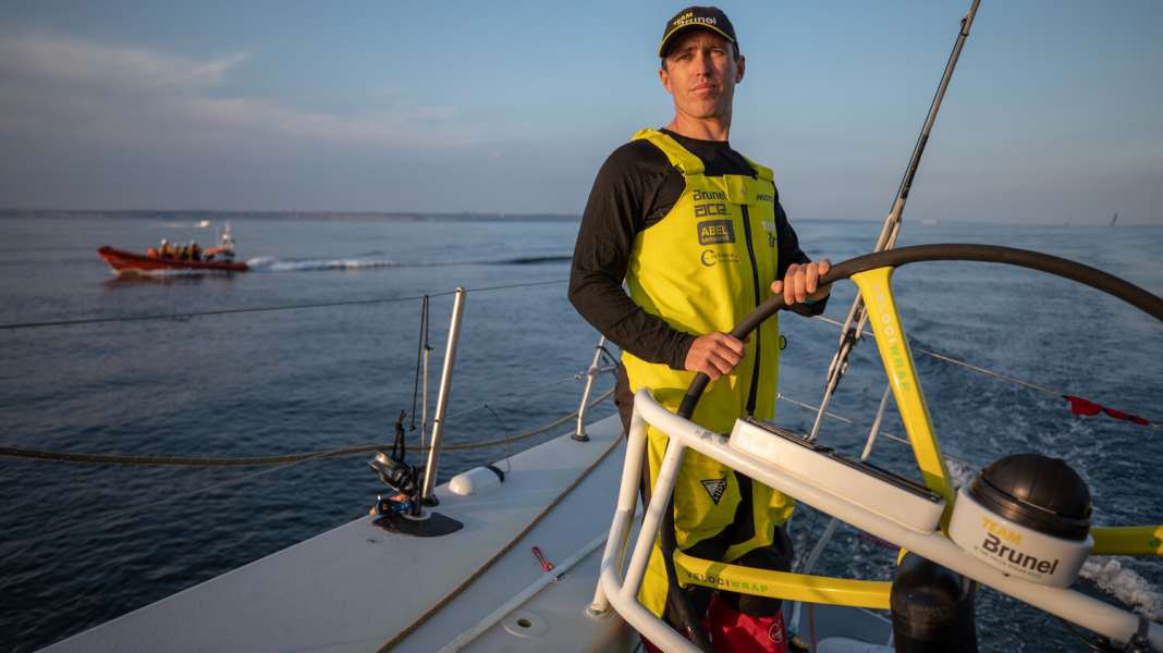 Volvo Ocean Race: il Team Brunel lotta con le barche rosse