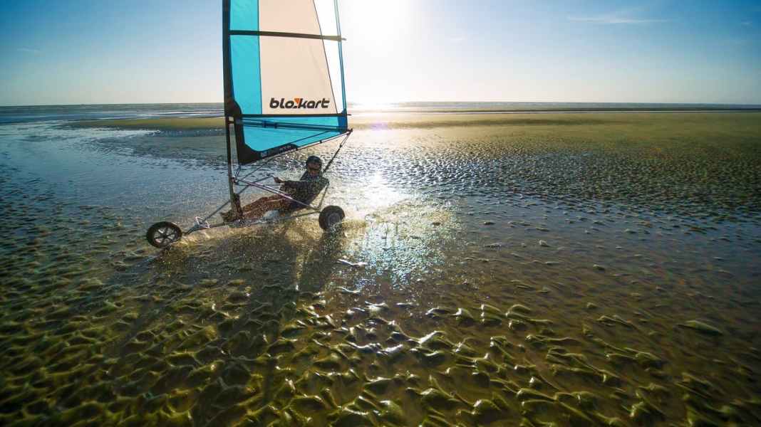 Les plaisirs de l'été Balades en Blokart : Voile sur la plage : Croisière au sec