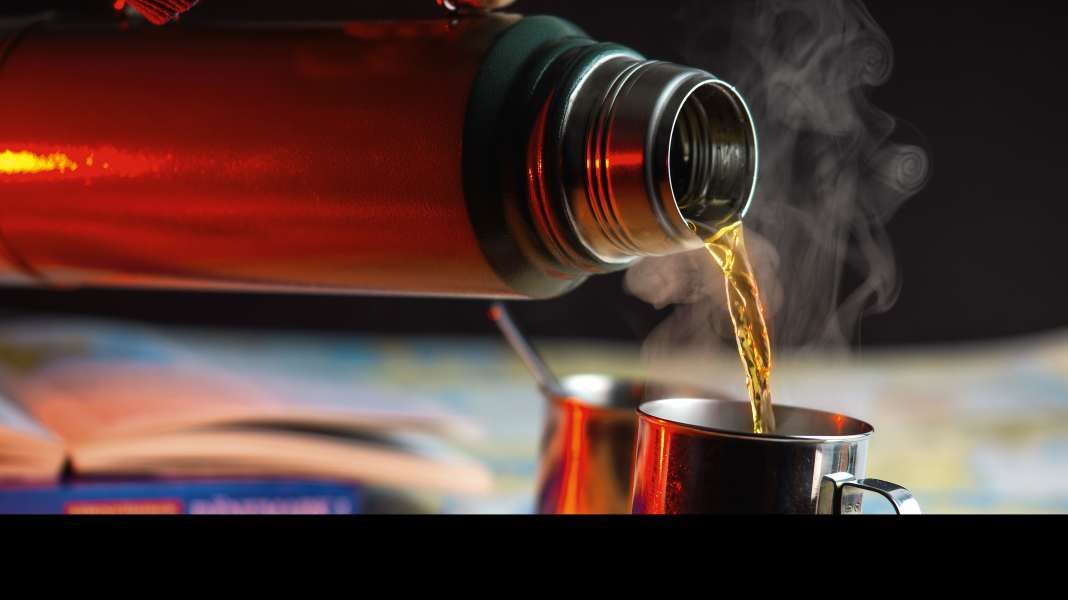 Prova delle attrezzature: Caraffe a vuoto: aiutanti a caldo