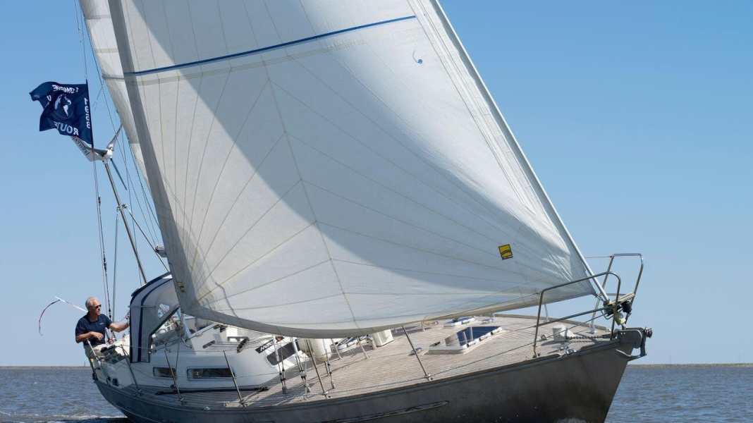Long voyage: English Channel and Bay of Biscay astern!