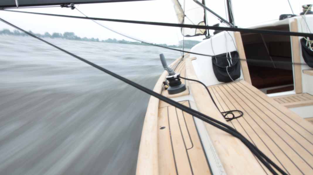 Bootstest: Kumpel für den Tag: Daysailer Day.M8 aus den Niederlanden