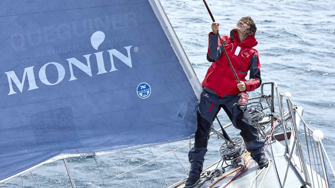 Functional clothing: New oilskins from Plastimo