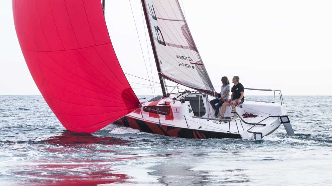 YACHT-Skippertraining: Intensiv-Training für Einhandsegler auf First 24