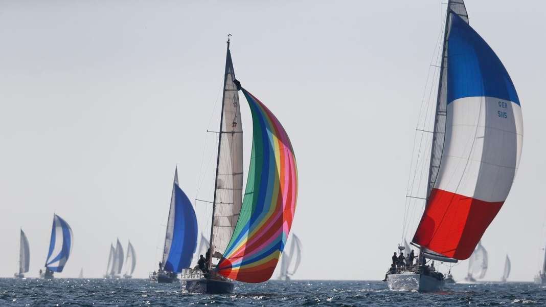 Incontro di settore: "Milano" lo yacht più veloce alla 37a regata navale