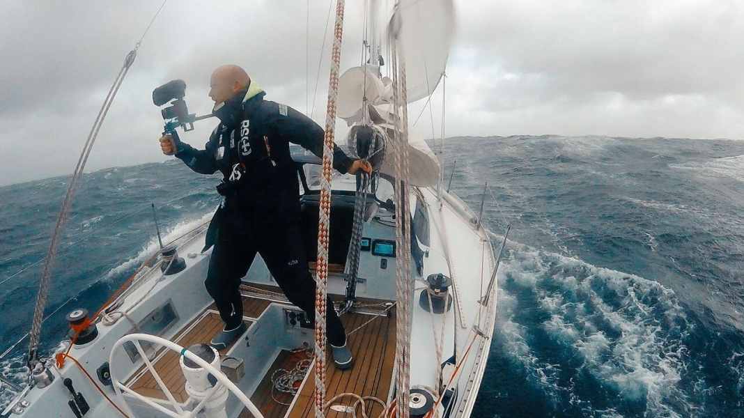 Vela in solitario: Attraversare il Mare del Nord in solitaria durante una tempesta: intervista a Erik Aanderaa