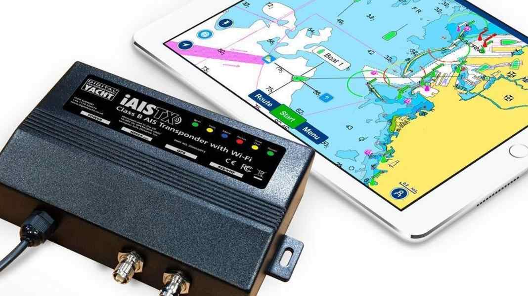 Navigation: AIS transponder with Wi-Fi brings real-time data to the tablet