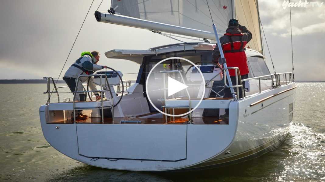 New yacht: Deck saloon yacht at 12 metres - Moody DS 41 on test