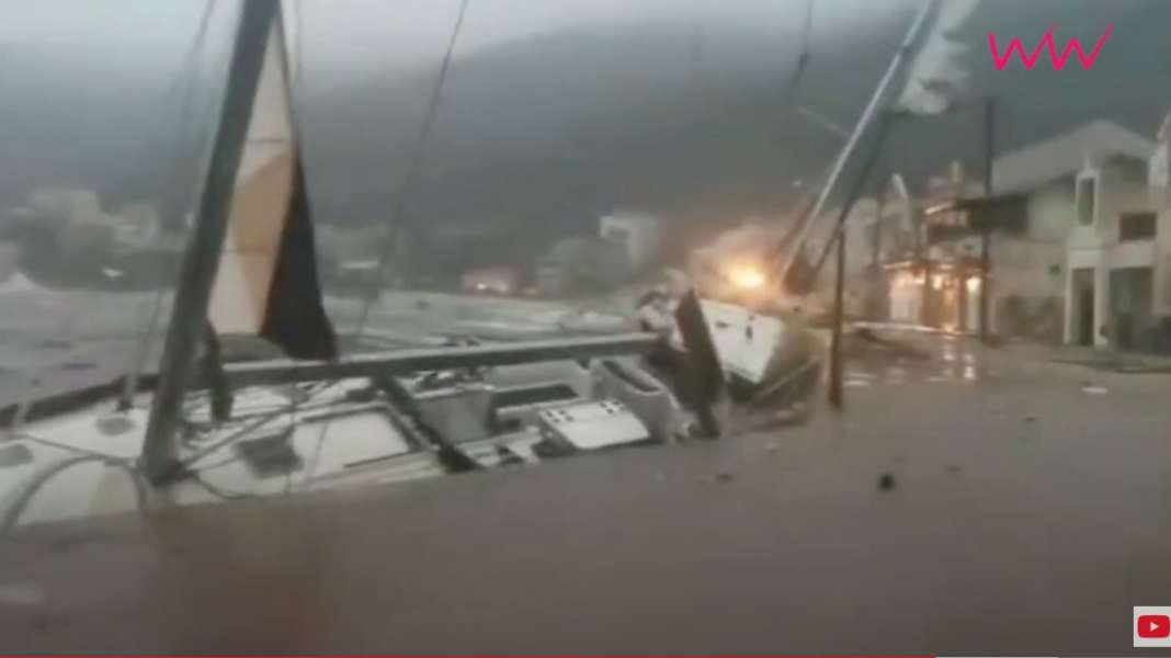 Medicane: „Ianos“ versenkt Yachten in Häfen