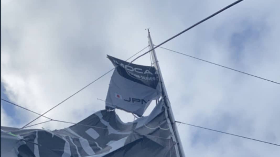 Regatta: Vendee Globe: Großsegel-Riss auf "DMG Mori"