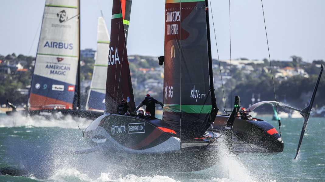 Christmas Race: America's Cup: die ersten Rennen – wer ist der Dominator?