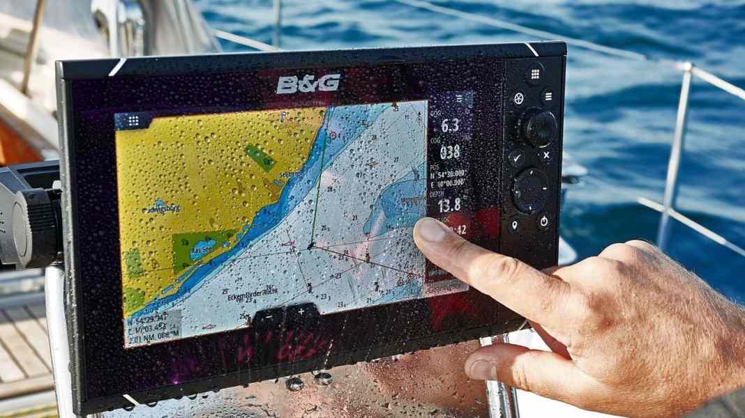 Test YACHT : Traceur de cartes 9 pouces en test