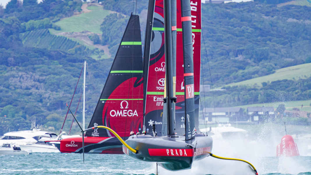 Regatta: America's Cup: 1:1, exciting start, important insights
