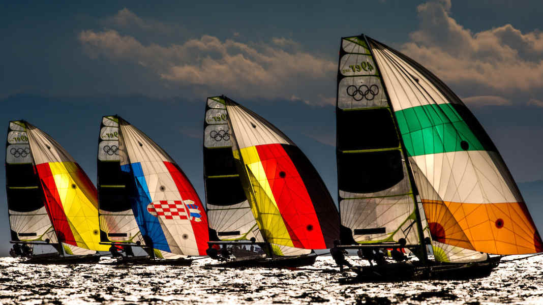 Quand les vents deviennent fous aux Jeux olympiques... : Le champion du monde de laser Buhl sous pression, les as du skiff piquent du nez