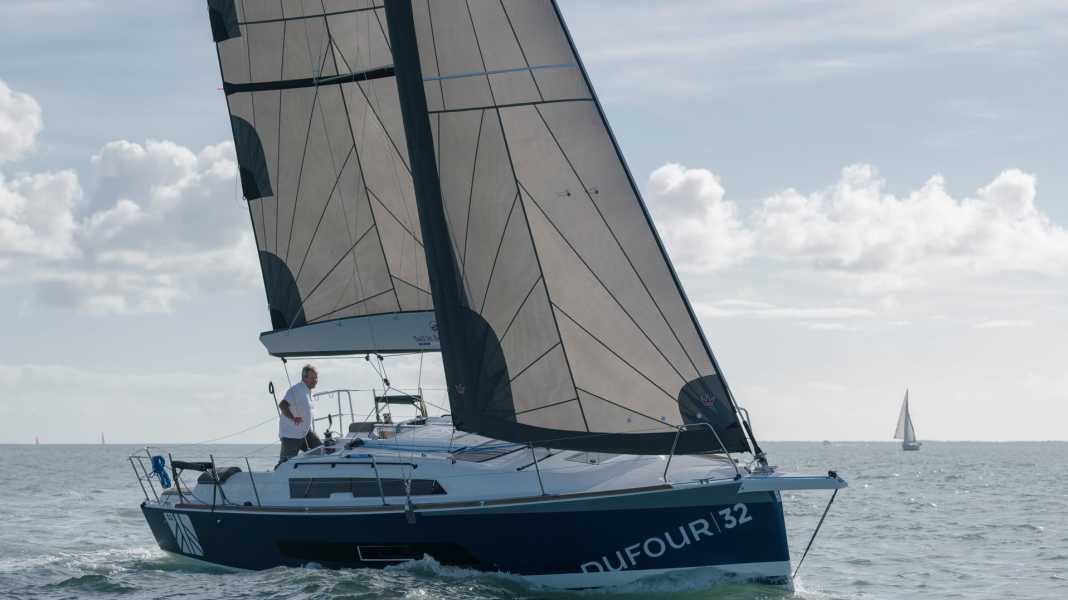 Boote aktuell: Neue Dufour 32: die ersten Fotos vom YACHT-Test